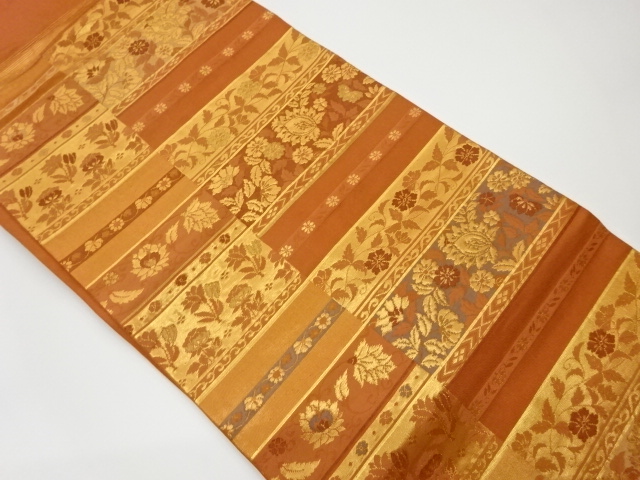 リサイクル　変わり横段に花唐草模様織出し名古屋帯